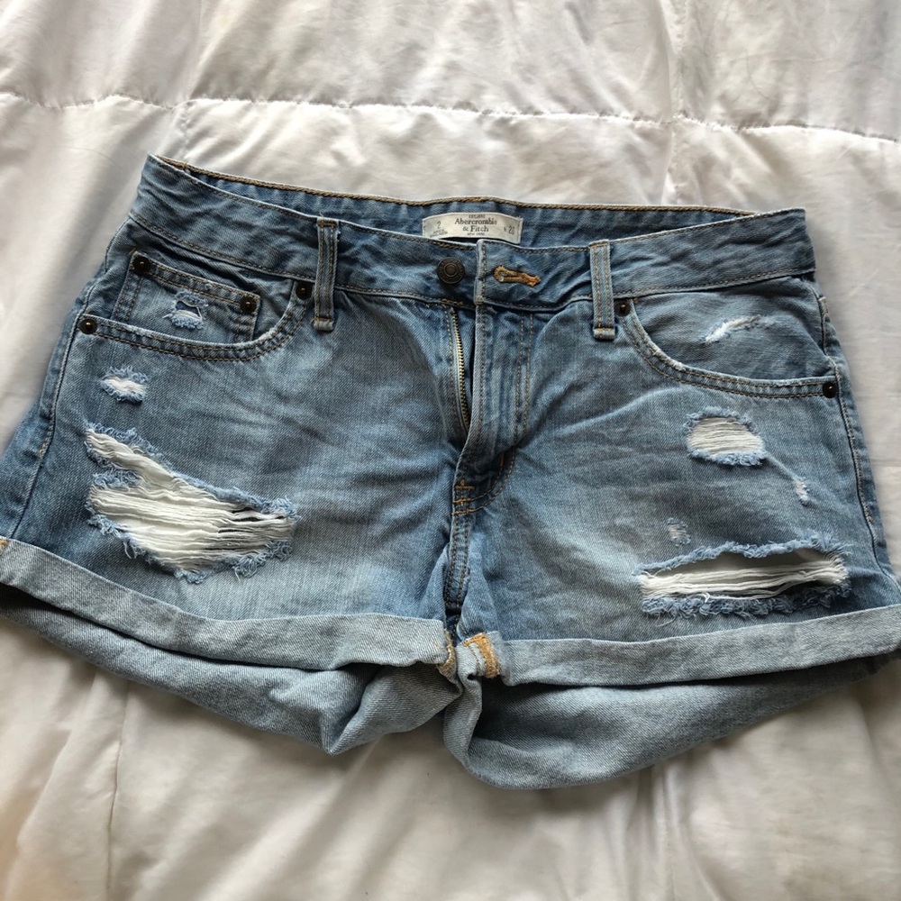 Abercrombie & Fitch light wash jean shorts